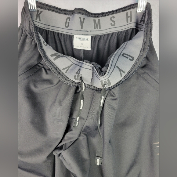 Gymshark Arrival Knit Jogger slim fit in black size S - Picture 9 of 12